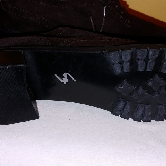 NEW Brown STUART WEITZMAN Suede Low Heel - Picture 6 of 8